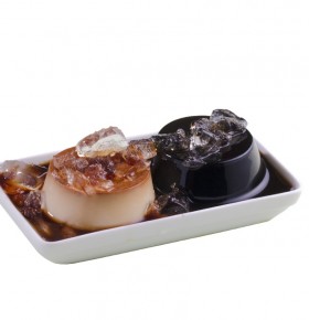 Caramel cake & jelly