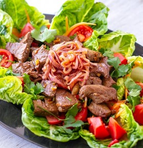 Bò lúc lắc Việt